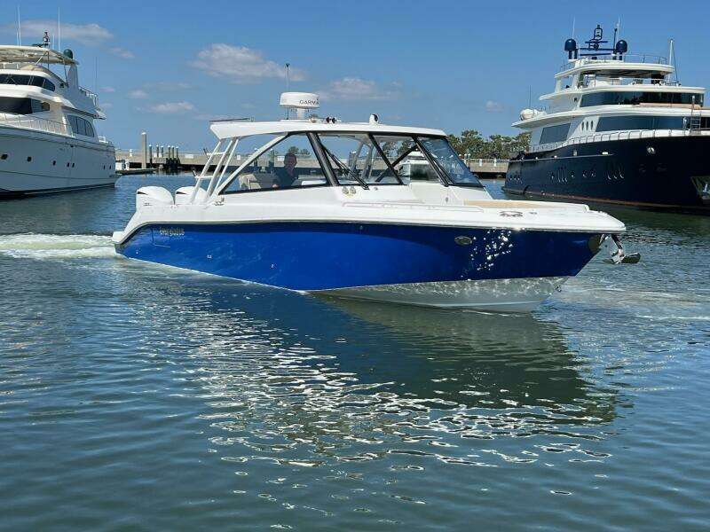 2019 Everglades 340 Dual Console "Solamare"-