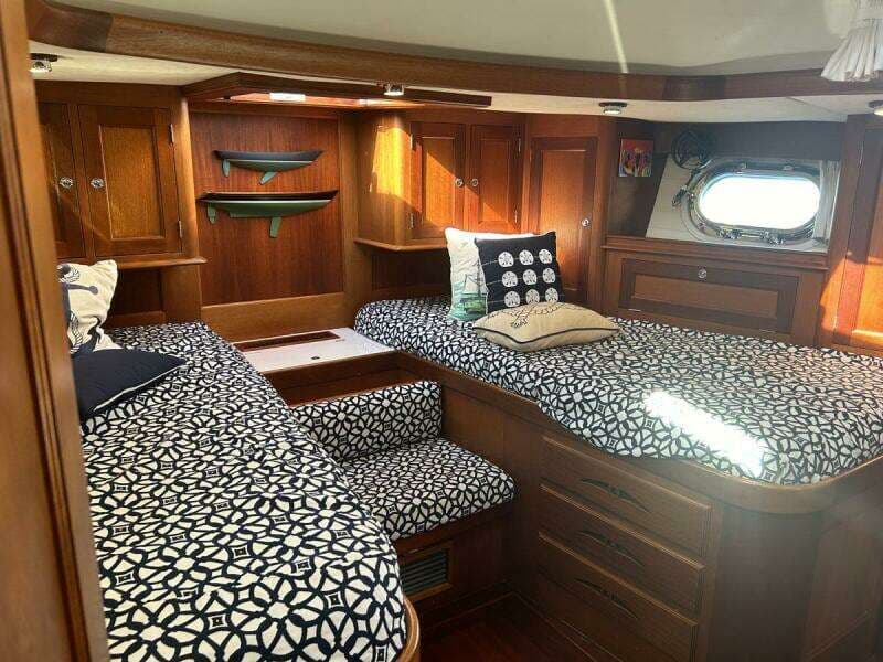 Lyman-Morse 65 PH Sloop, 2000 