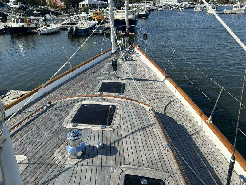 Lyman-Morse 65 PH Sloop, 2000 