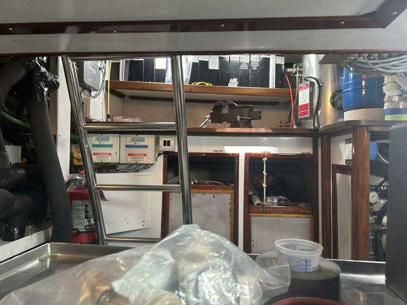 Lyman-Morse 65 PH Sloop, 2000 