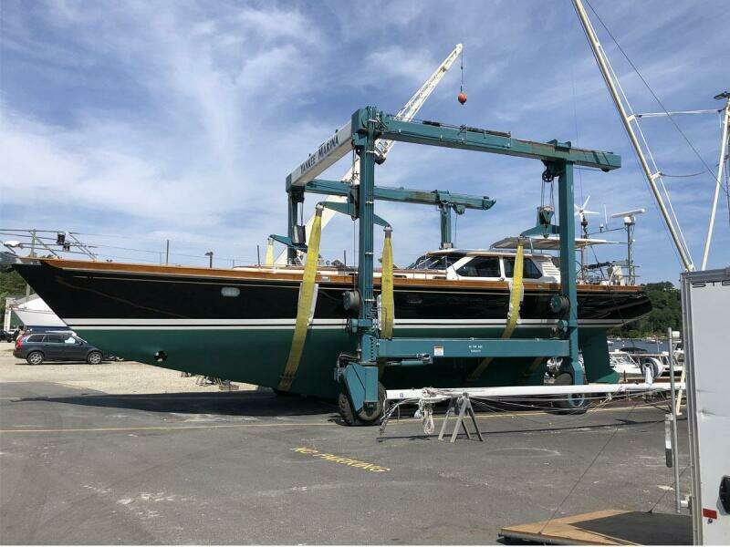 Lyman-Morse 65 PH Sloop, 2000