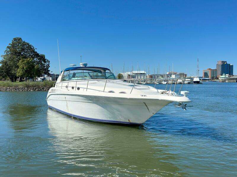 1997 Sea Ray 450 Sundancer