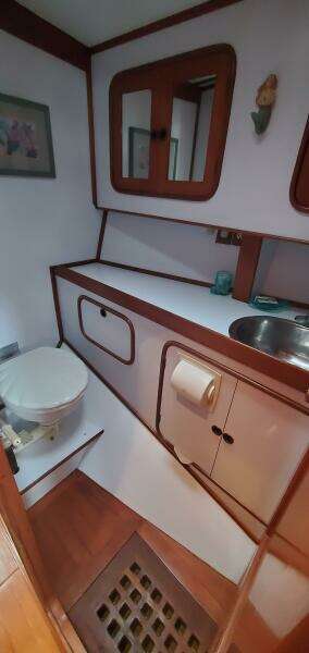 1989 Tayana 55 Centercockpit