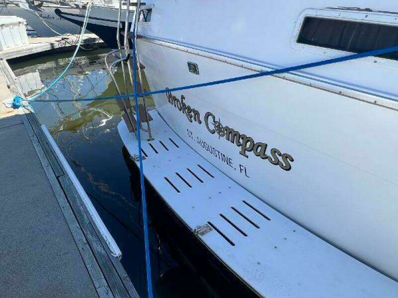 1986 Gulfstar 44 Aft Cabin MY