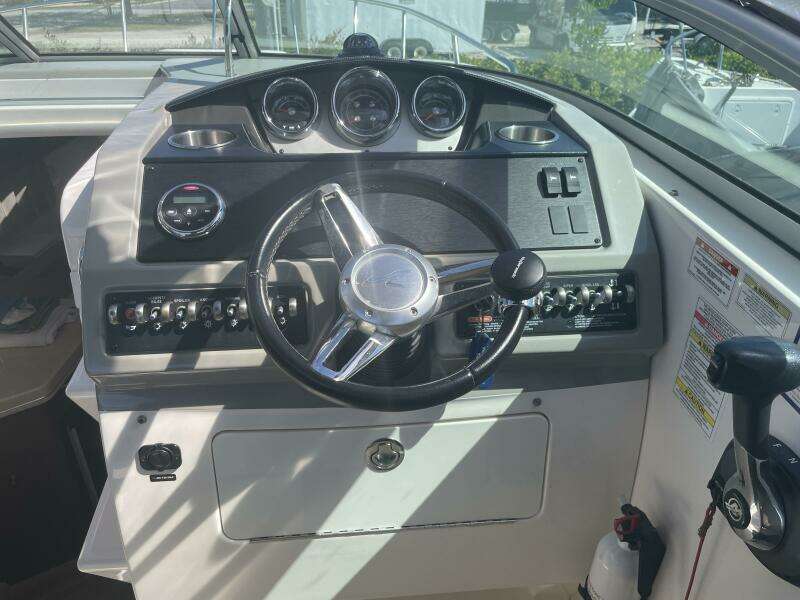 2015 Sea Ray 260 Sundancer