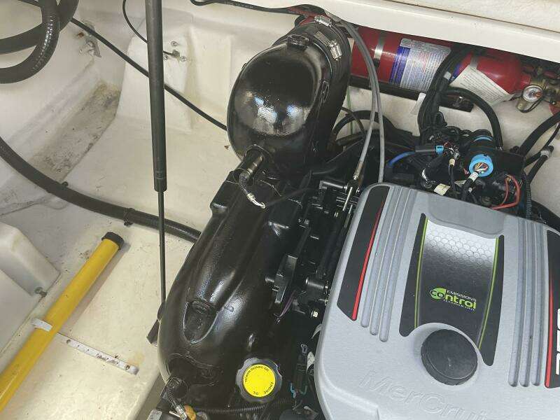 2015 Sea Ray 260 Sundancer