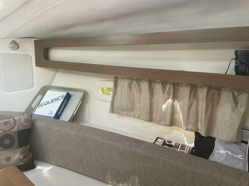 2015 Sea Ray 260 Sundancer