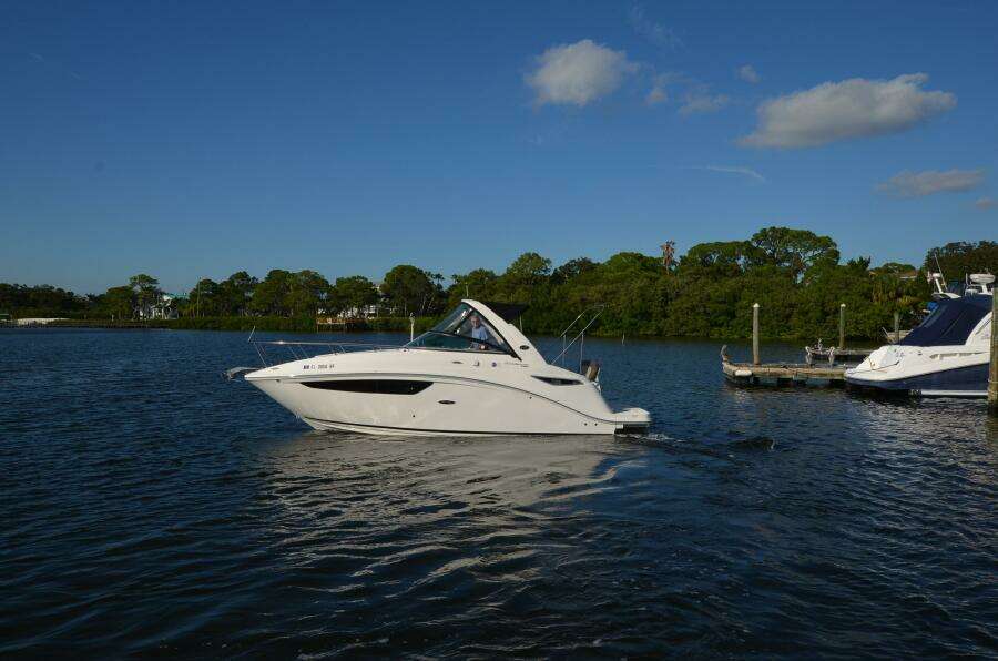 2015 Sea Ray 260 Sundancer