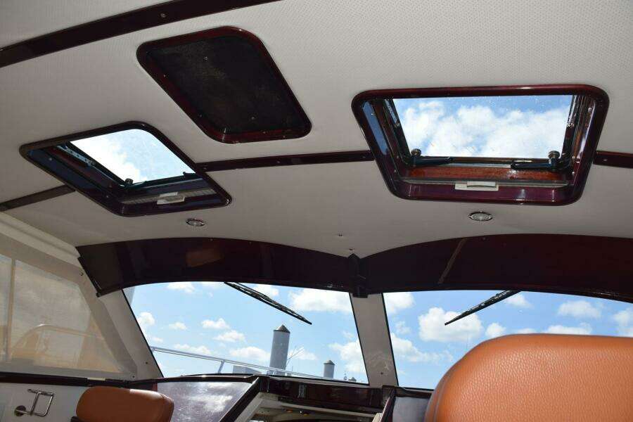 Overhead Helm Deck  