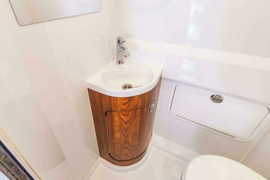 2024 Custom Carolina 38 CC