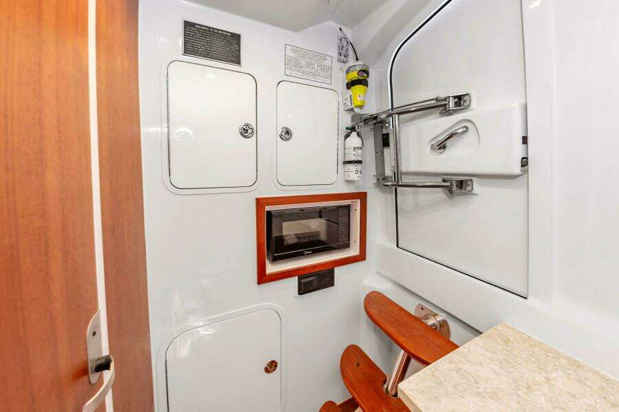 2024 Custom Carolina 38 CC