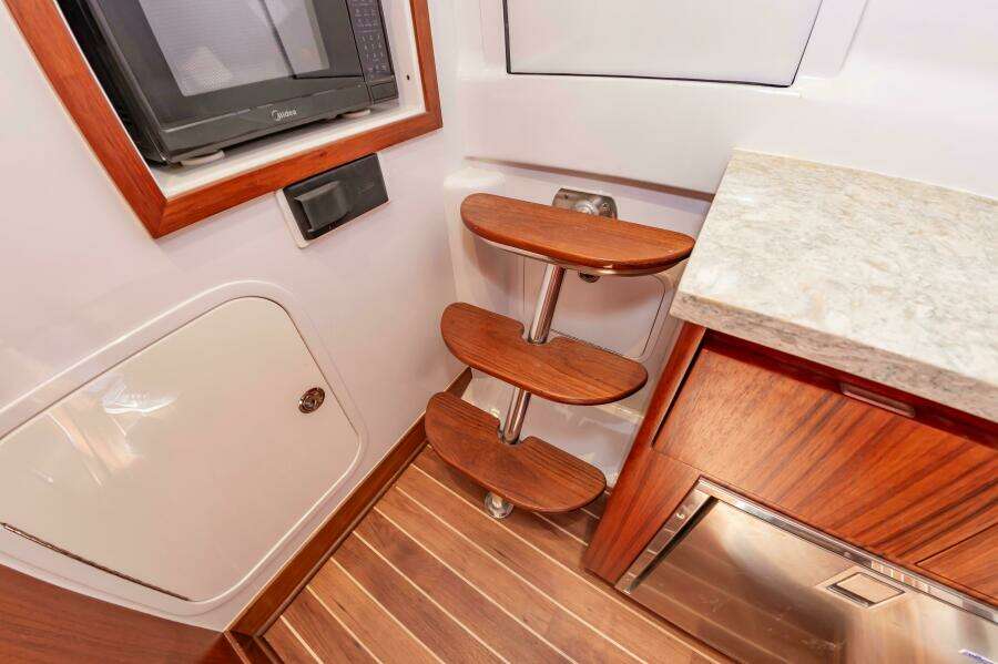 2024 Custom Carolina 38 CC