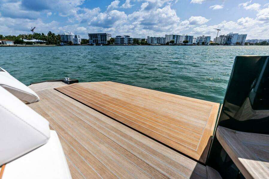 2023 Wally Wallytender 43X