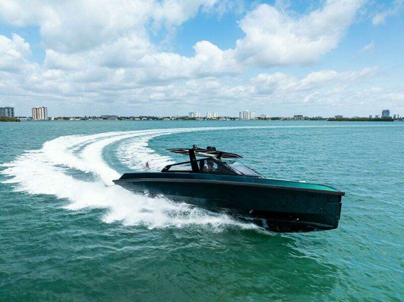 2023 Wally Wallytender 43X