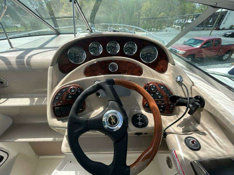 2004 Sea Ray 280 Sundancer