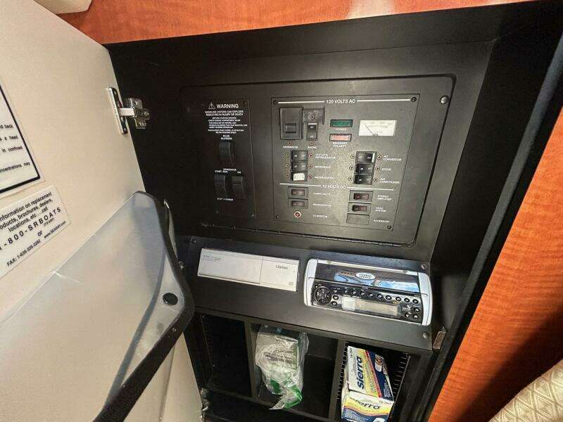 2004 Sea Ray 280 Sundancer