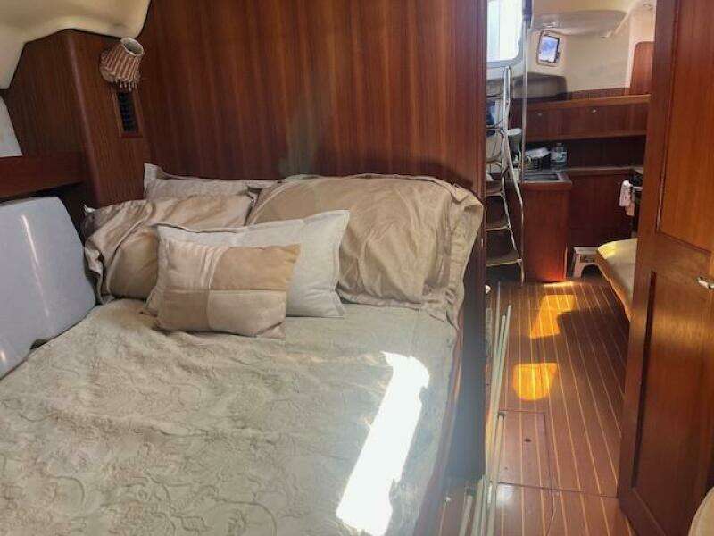 1999 Hunter Passage 450