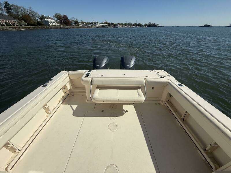 2016 Grady-White 330 Express