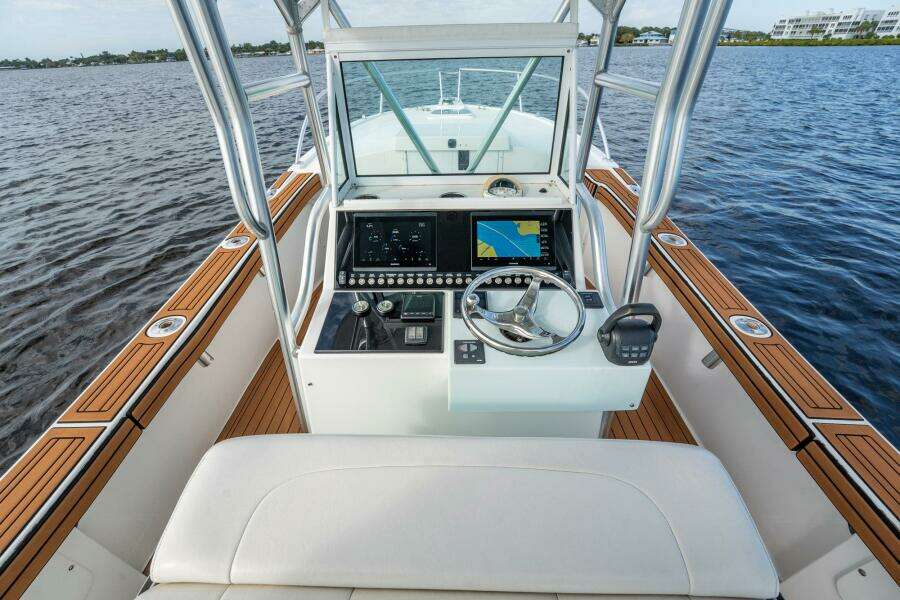 2009 Bimini 24 Center Console