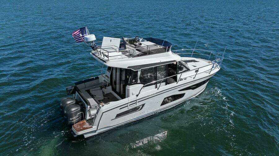 2020 Jeanneau NC 1095 Fly