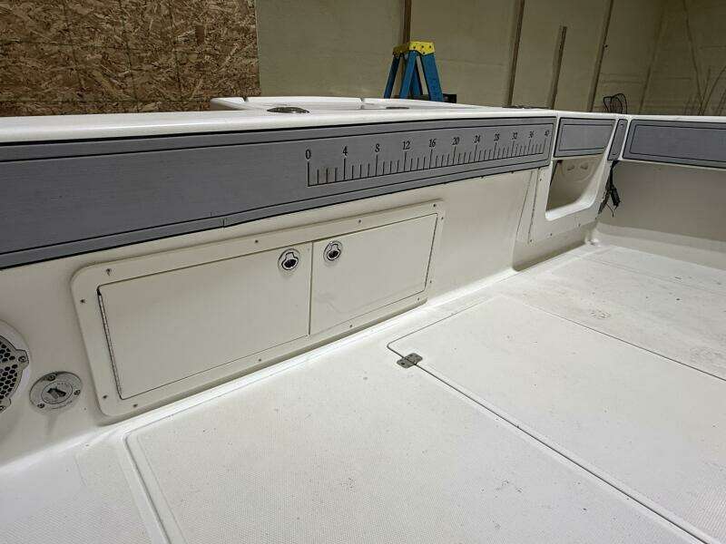 2011 SeaVee 340I Open