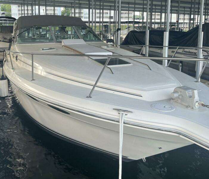1994 Sea Ray 330 Express Cruiser
