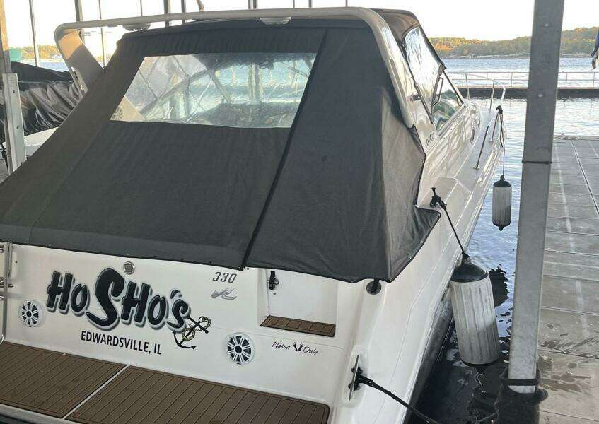 1994 Sea Ray 330 Express Cruiser