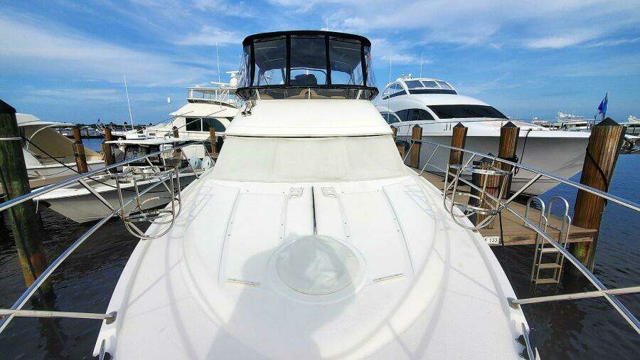 Foredeck Aft