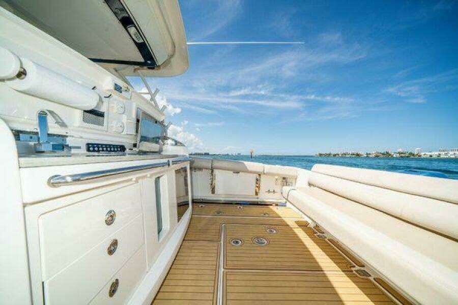 2017 Boston Whaler 42 Outrage