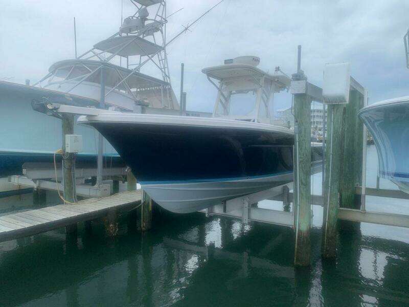 2005 Buddy Davis Center Console