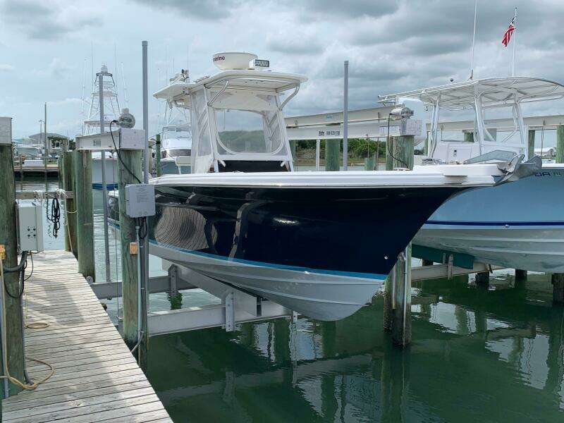 2005 Buddy Davis Center Console