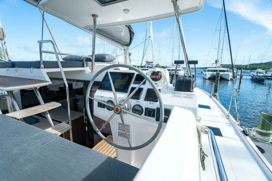 2020 Fountaine Pajot 