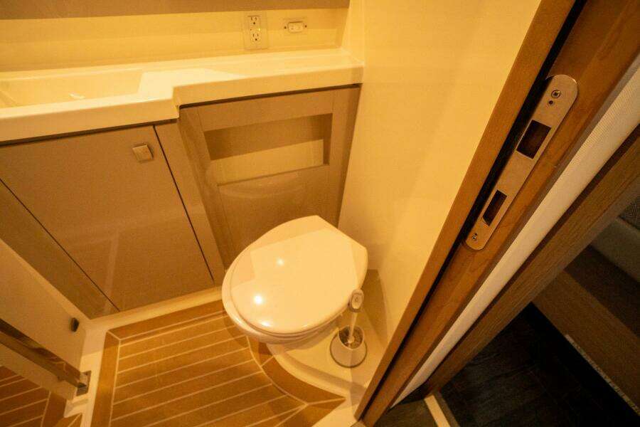 2020 Fountaine Pajot 