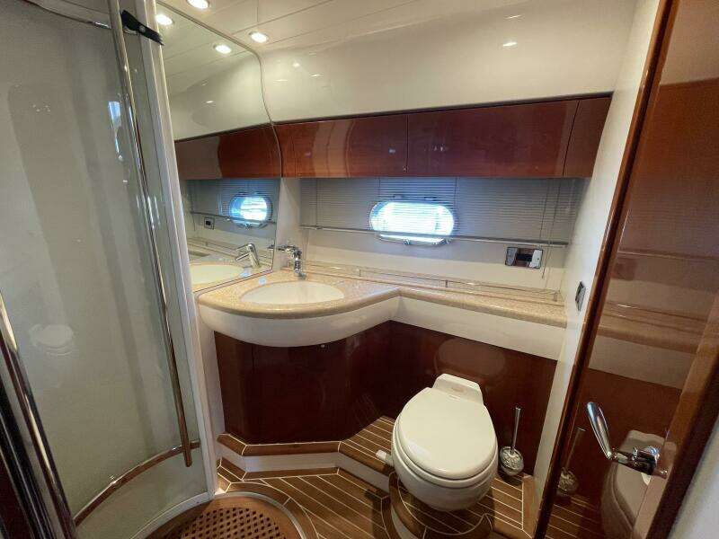 2005 Princess 50 Flybridge