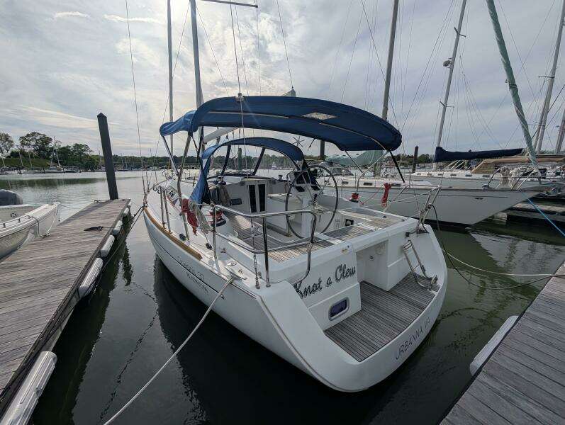 2015 Beneteau Oceanis 37 Platinum