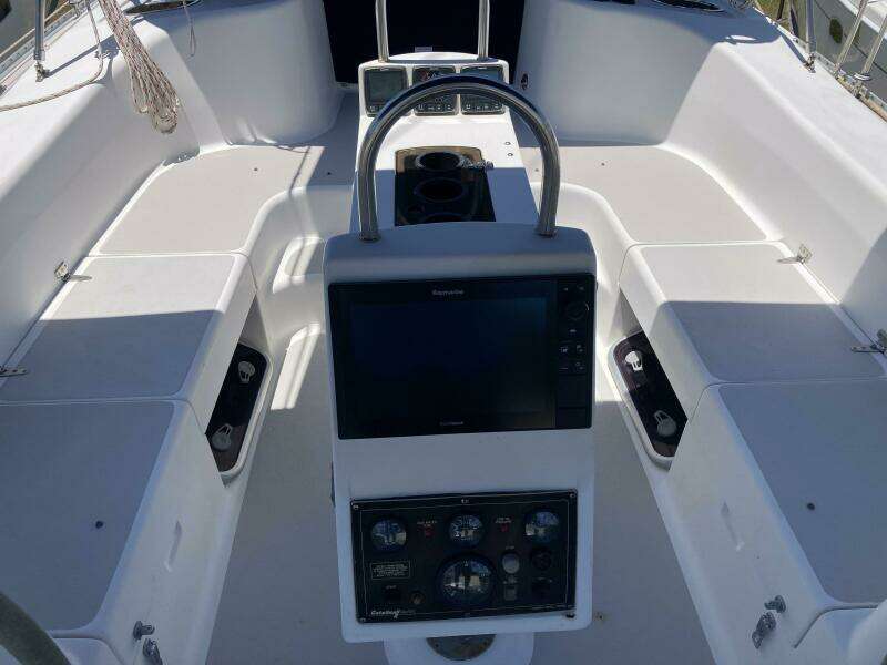 2008 Catalina 470