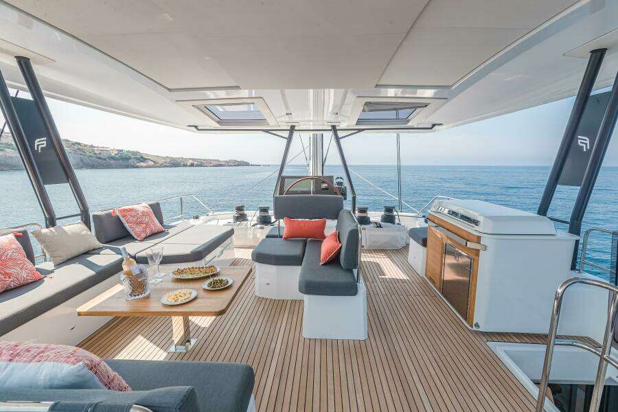 2025 Fountaine Pajot 