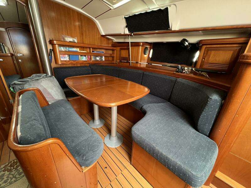 2001 Beneteau 411