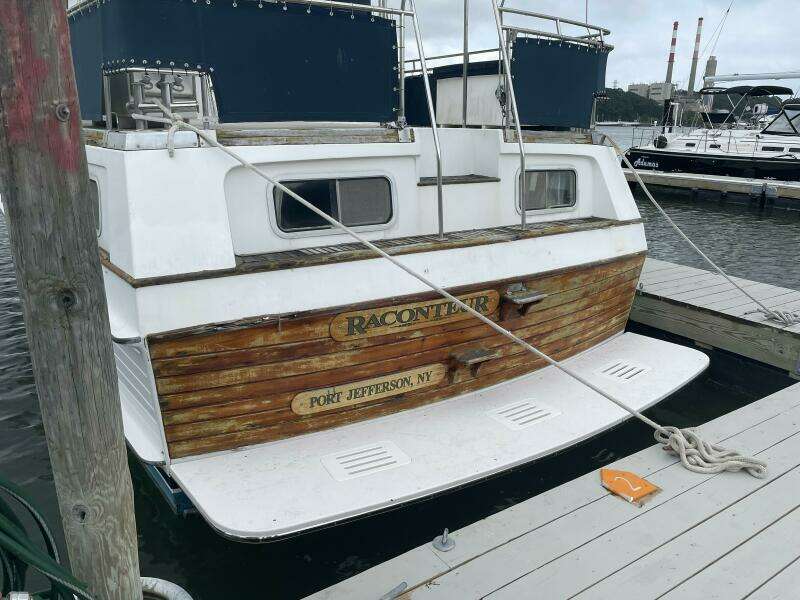1987 Grand Banks 42