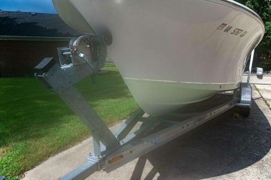 2017 Sea Hunt 225 Ultra
