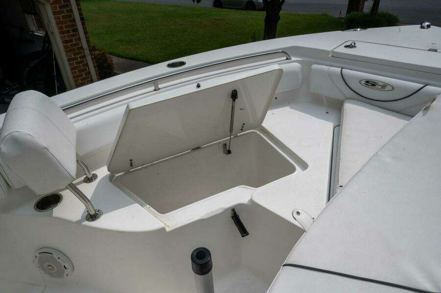 2017 Sea Hunt 225 Ultra