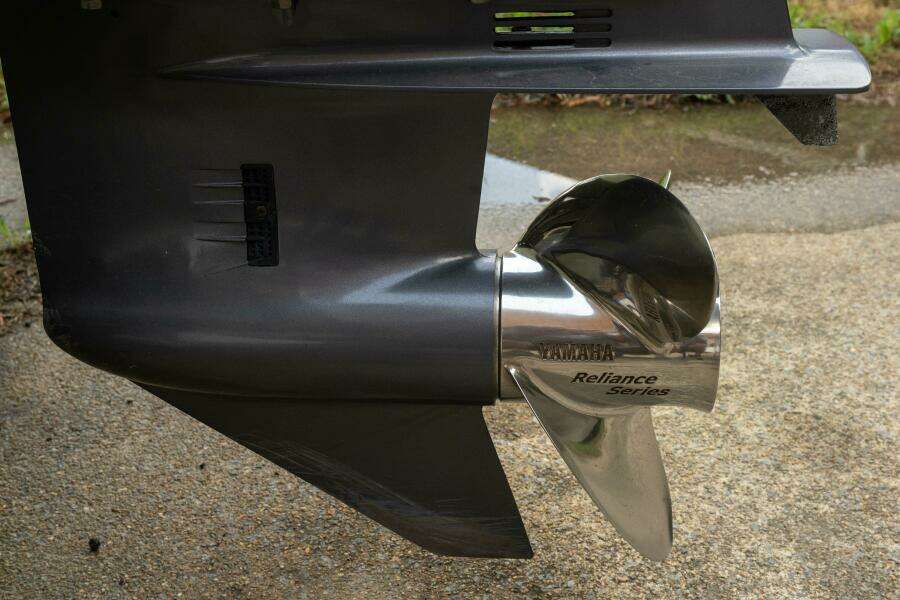 2017 Sea Hunt 225 Ultra