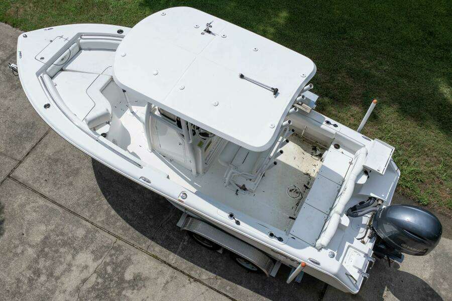 2017 Sea Hunt 225 Ultra