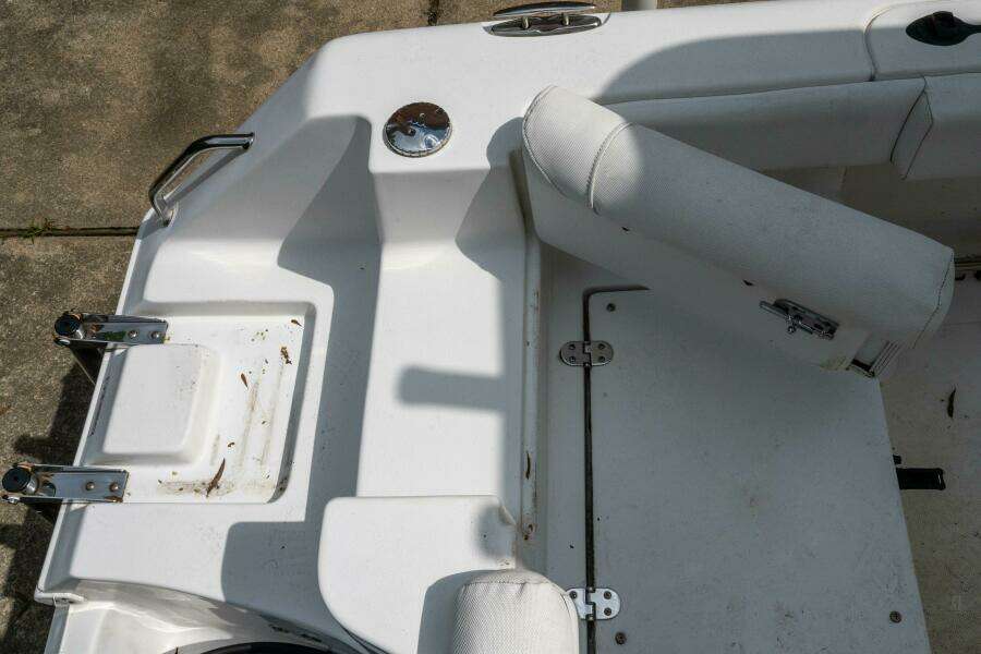 2017 Sea Hunt 225 Ultra