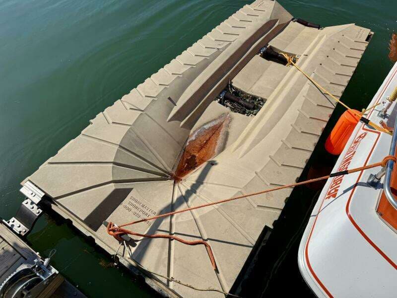 1977 Sumerset 14 x 58 Aluminum Hull Houseboat with Catwalks