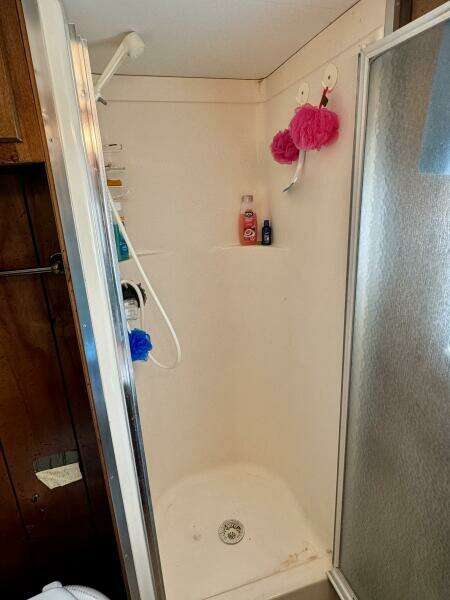 1977 Sumerset 14 x 58 Aluminum Hull Houseboat with Catwalks