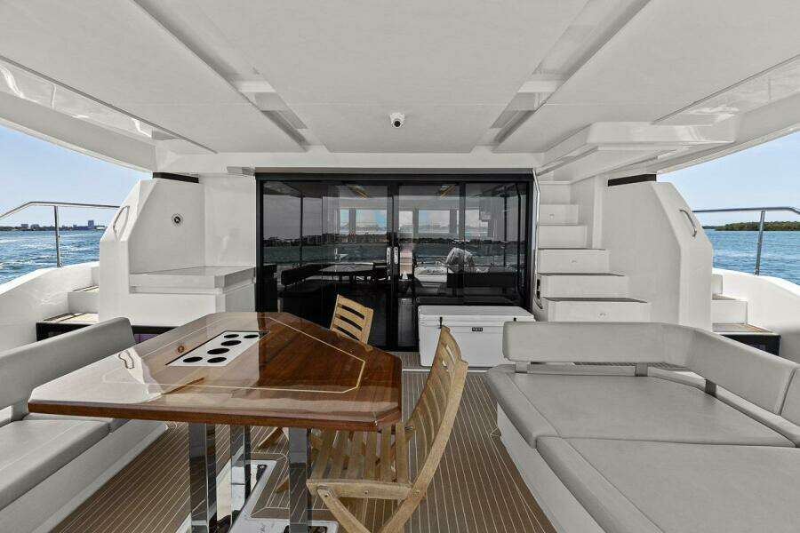 2021 Leopard 53 Powercat