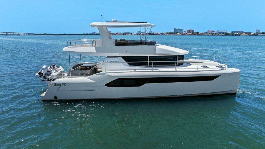 2021 Leopard 53 Powercat