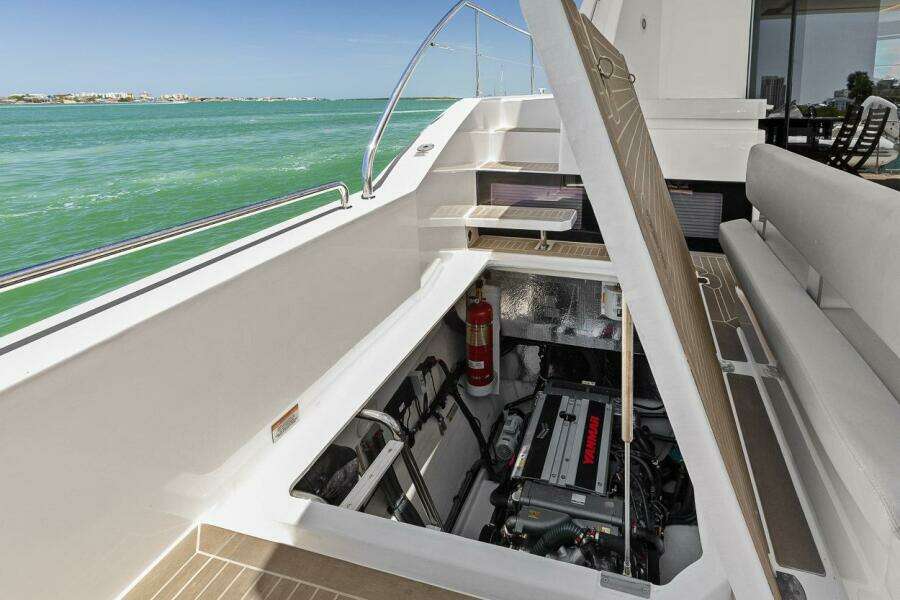 2021 Leopard 53 Powercat