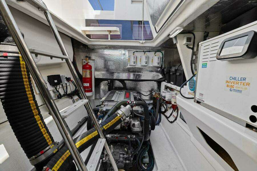 2021 Leopard 53 Powercat